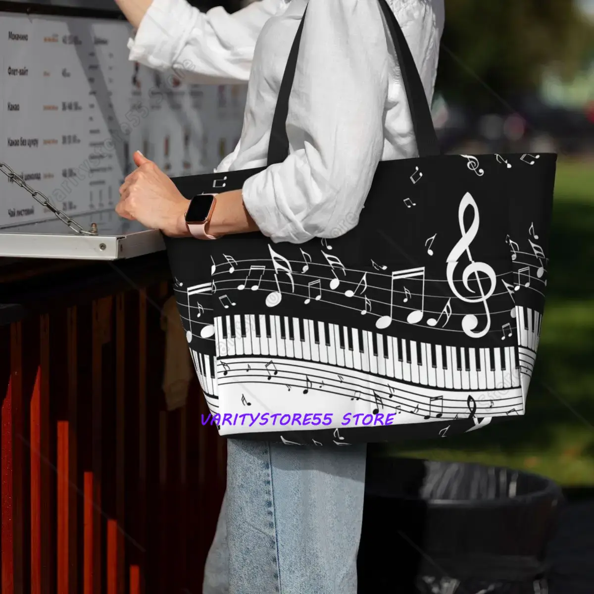 Abstract Piano Keys With Music - Yoga Fitness Music recension och pris