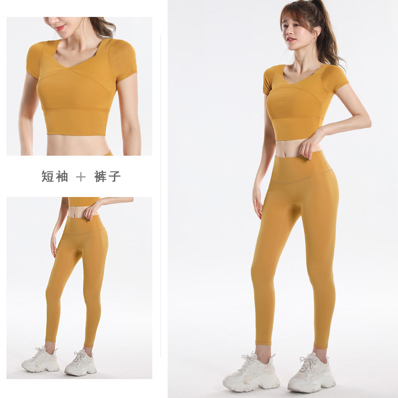 Quick Dry Set Sports Top With  - Yoga & Fitness Classes By Niharika Zirakpur Reviews recension och pris