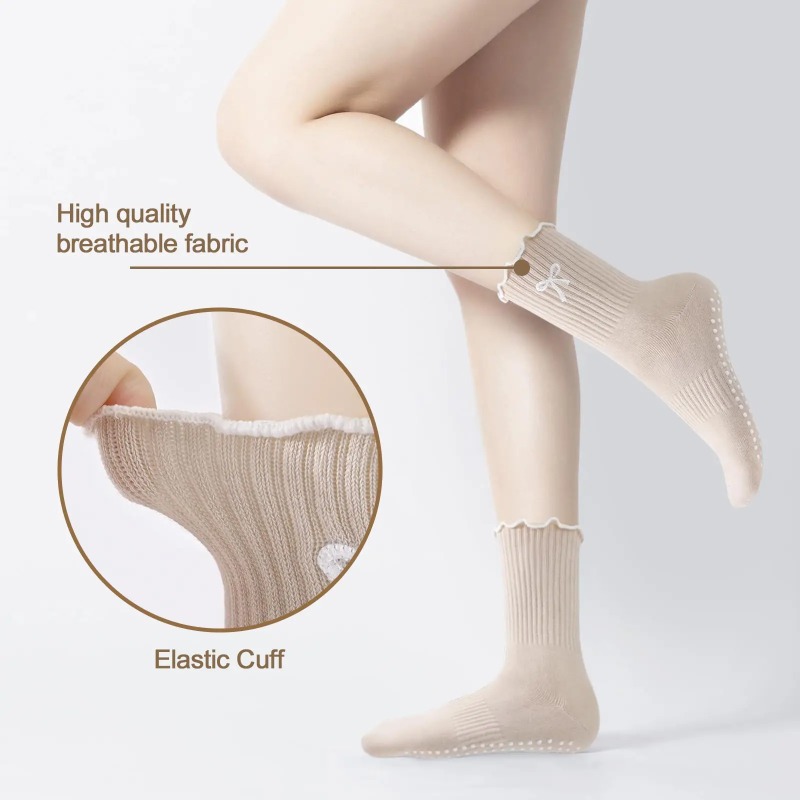 Professional Yoga Socks, Cotto - Yoga & Fitness Classes By Niharika Zirakpur Reviews recension och pris